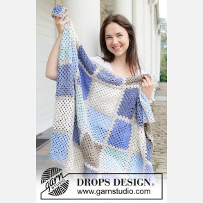 Drops - Arctic Squares Blanket