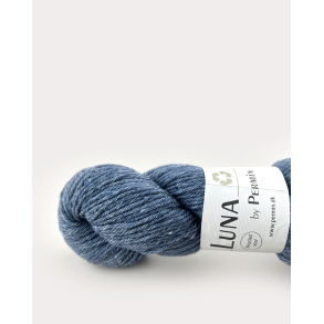 By Permin Luna - Lys Demin