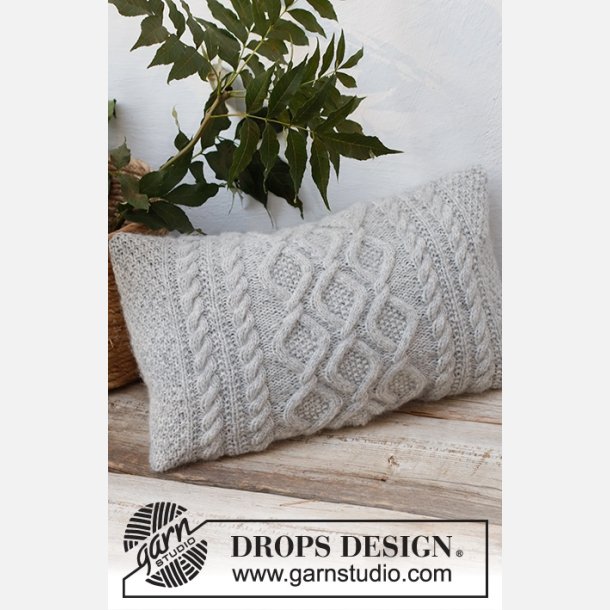 Drops - Tangled Willows Pillow