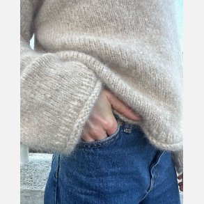 PetiteKnit - Cloud Sweater