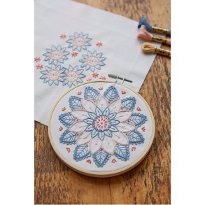 Mindful Making Broderi Kits mandala